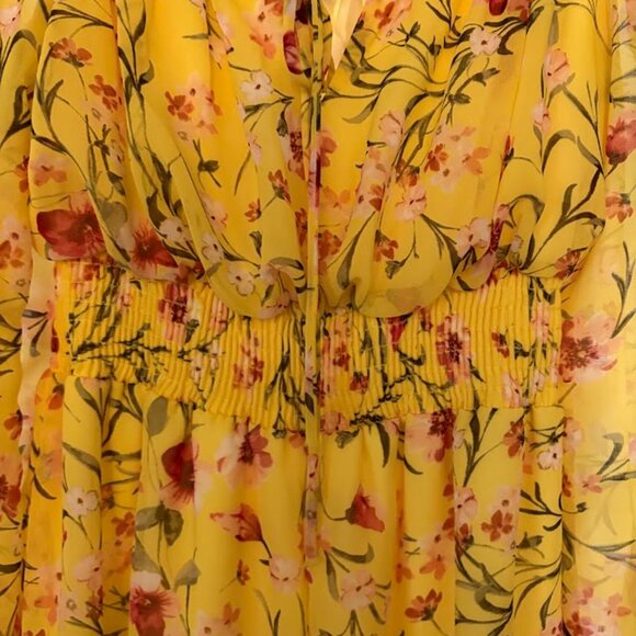 Papaya women's medium yellow blouse - Picture 2 of 2